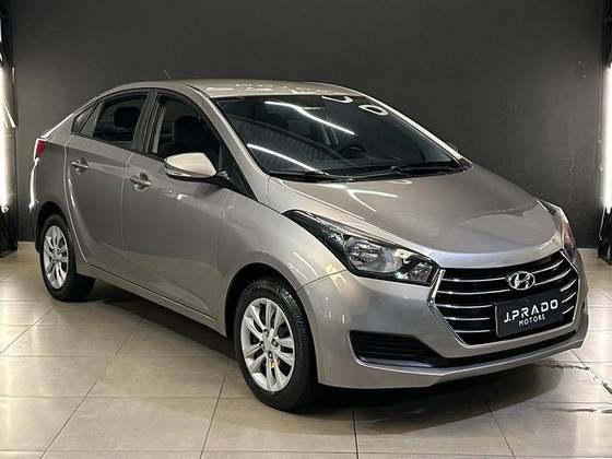 HYUNDAI HB20S 1.6 COMFORT PLUS 16V FLEX 4P AUTOMÁTICO
